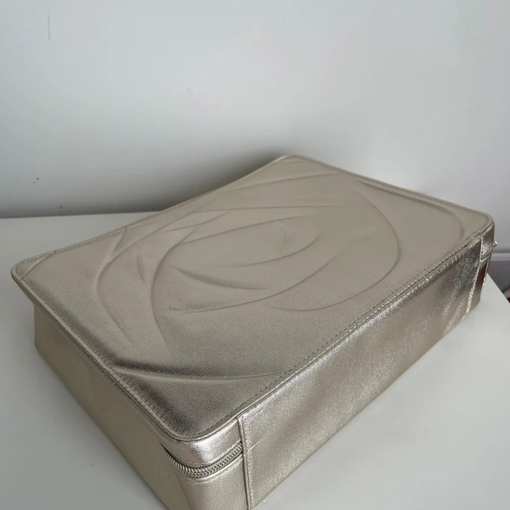 Lancome Makeup Up - Picture 5 of 8